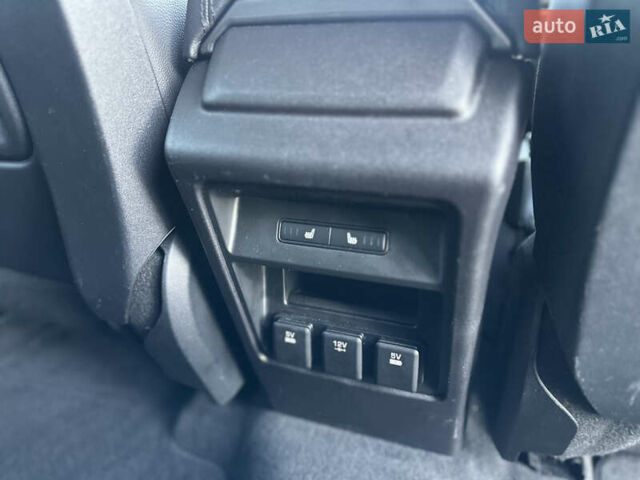 Черный Ленд Ровер Discovery Sport, объемом двигателя 2 л и пробегом 129 тыс. км за 16900 $, фото 37 на Automoto.ua