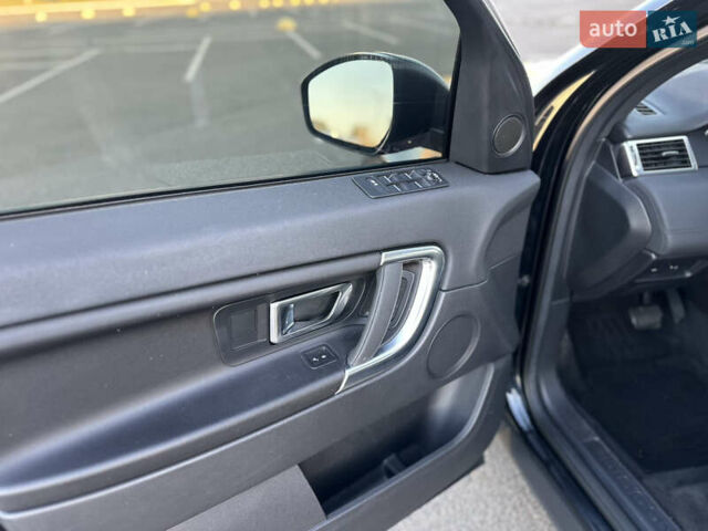 Черный Ленд Ровер Discovery Sport, объемом двигателя 2 л и пробегом 129 тыс. км за 16900 $, фото 28 на Automoto.ua