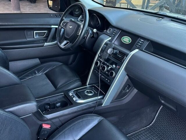 Черный Ленд Ровер Discovery Sport, объемом двигателя 2 л и пробегом 202 тыс. км за 15499 $, фото 21 на Automoto.ua