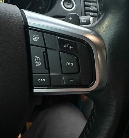 Чорний Ленд Ровер Discovery Sport, об'ємом двигуна 2 л та пробігом 180 тис. км за 20500 $, фото 21 на Automoto.ua