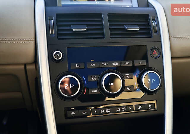 Чорний Ленд Ровер Discovery Sport, об'ємом двигуна 2 л та пробігом 133 тис. км за 18500 $, фото 25 на Automoto.ua