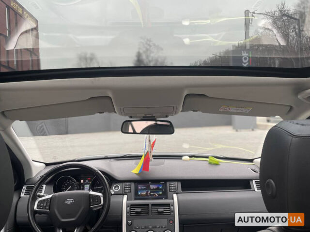 Черный Ленд Ровер Discovery Sport, объемом двигателя 2 л и пробегом 140 тыс. км за 23000 $, фото 15 на Automoto.ua
