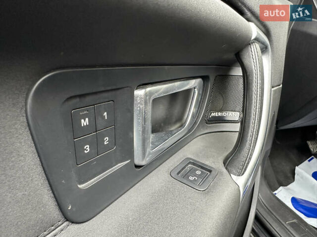 Черный Ленд Ровер Discovery Sport, объемом двигателя 2 л и пробегом 184 тыс. км за 11500 $, фото 6 на Automoto.ua