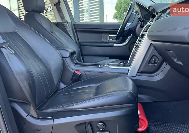 Чорний Ленд Ровер Discovery Sport, об'ємом двигуна 2 л та пробігом 234 тис. км за 19500 $, фото 16 на Automoto.ua
