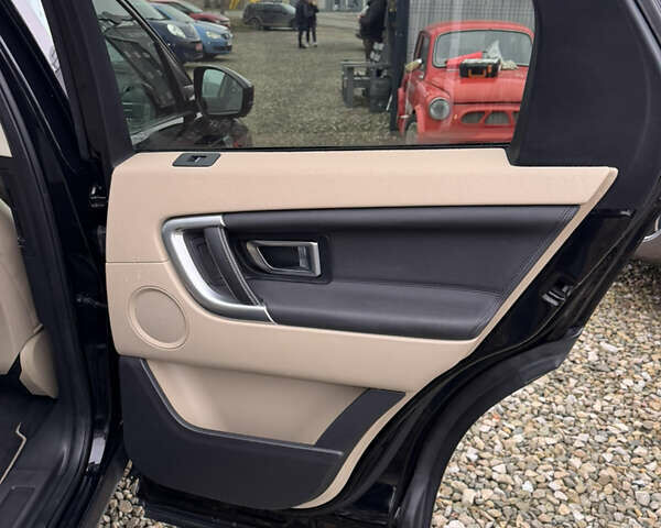 Черный Ленд Ровер Discovery Sport, объемом двигателя 2 л и пробегом 229 тыс. км за 16500 $, фото 33 на Automoto.ua
