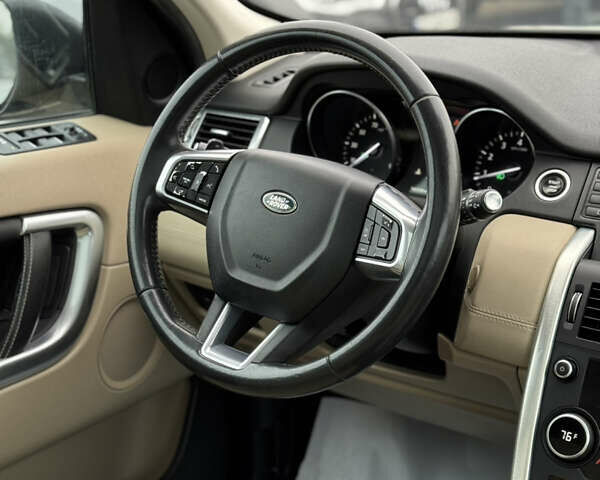 Черный Ленд Ровер Discovery Sport, объемом двигателя 2 л и пробегом 229 тыс. км за 16500 $, фото 36 на Automoto.ua