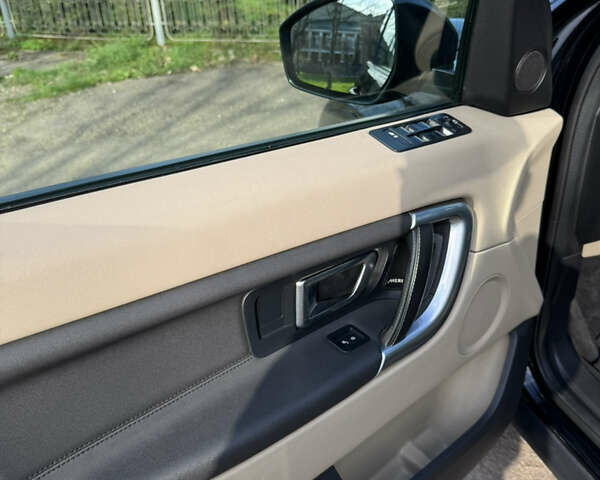 Чорний Ленд Ровер Discovery Sport, об'ємом двигуна 2 л та пробігом 178 тис. км за 19200 $, фото 29 на Automoto.ua