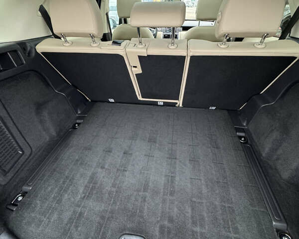 Черный Ленд Ровер Discovery Sport, объемом двигателя 2 л и пробегом 229 тыс. км за 16500 $, фото 26 на Automoto.ua