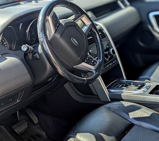 Чорний Ленд Ровер Discovery Sport, об'ємом двигуна 2 л та пробігом 279 тис. км за 15500 $, фото 3 на Automoto.ua