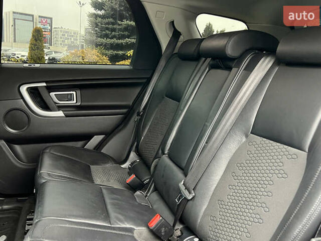 Черный Ленд Ровер Discovery Sport, объемом двигателя 2 л и пробегом 111 тыс. км за 20300 $, фото 20 на Automoto.ua