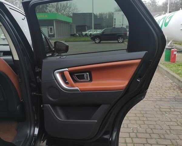 Чорний Ленд Ровер Discovery Sport, об'ємом двигуна 2 л та пробігом 153 тис. км за 18520 $, фото 15 на Automoto.ua