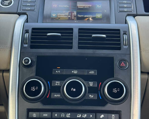 Чорний Ленд Ровер Discovery Sport, об'ємом двигуна 2 л та пробігом 178 тис. км за 19200 $, фото 38 на Automoto.ua