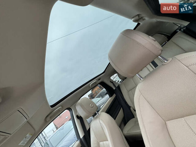 Черный Ленд Ровер Discovery Sport, объемом двигателя 2 л и пробегом 229 тыс. км за 16500 $, фото 20 на Automoto.ua