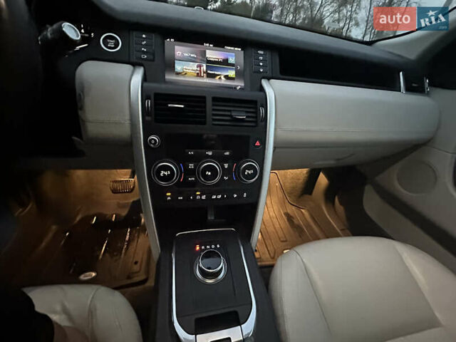 Черный Ленд Ровер Discovery Sport, объемом двигателя 2 л и пробегом 141 тыс. км за 15800 $, фото 45 на Automoto.ua