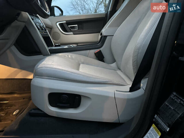 Черный Ленд Ровер Discovery Sport, объемом двигателя 2 л и пробегом 141 тыс. км за 15800 $, фото 46 на Automoto.ua