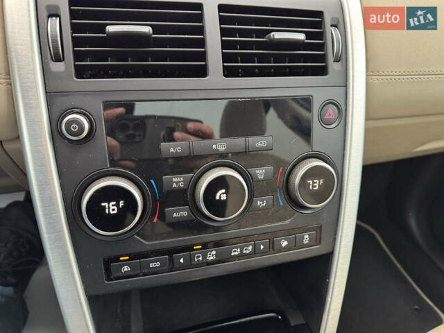 Черный Ленд Ровер Discovery Sport, объемом двигателя 2 л и пробегом 229 тыс. км за 16500 $, фото 43 на Automoto.ua
