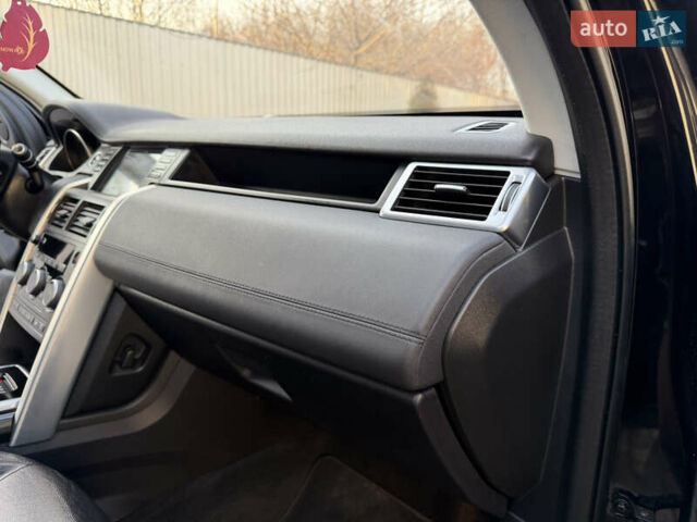 Черный Ленд Ровер Discovery Sport, объемом двигателя 2 л и пробегом 119 тыс. км за 18950 $, фото 43 на Automoto.ua