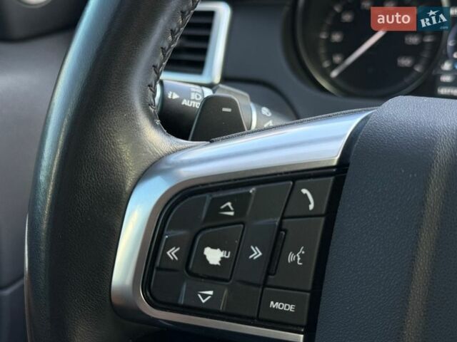 Чорний Ленд Ровер Discovery Sport, об'ємом двигуна 2 л та пробігом 141 тис. км за 18999 $, фото 30 на Automoto.ua