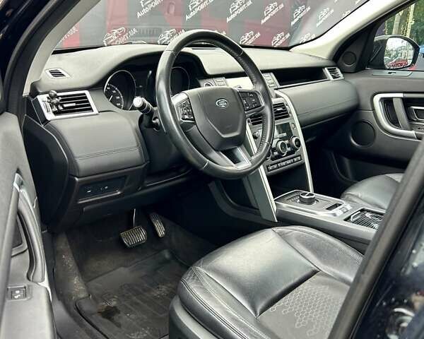 Черный Ленд Ровер Discovery Sport, объемом двигателя 2 л и пробегом 69 тыс. км за 21000 $, фото 24 на Automoto.ua
