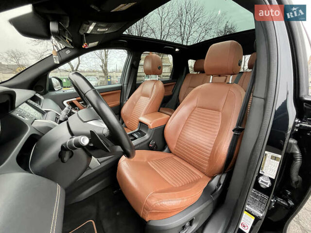 Черный Ленд Ровер Discovery Sport, объемом двигателя 2 л и пробегом 99 тыс. км за 19000 $, фото 4 на Automoto.ua