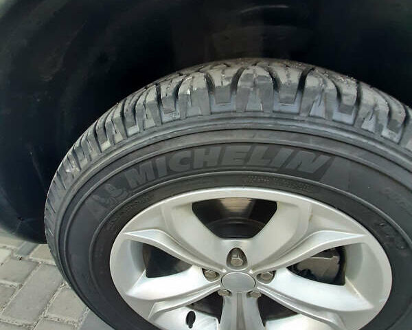 Черный Ленд Ровер Discovery Sport, объемом двигателя 2 л и пробегом 122 тыс. км за 22500 $, фото 13 на Automoto.ua