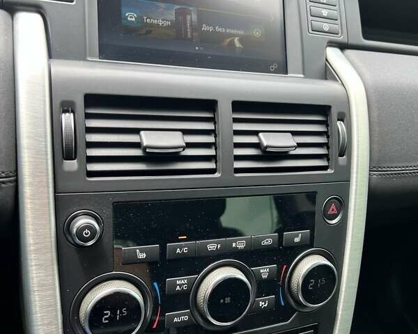 Черный Ленд Ровер Discovery Sport, объемом двигателя 2 л и пробегом 126 тыс. км за 23200 $, фото 13 на Automoto.ua