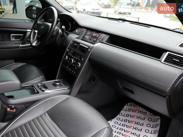 Черный Ленд Ровер Discovery Sport, объемом двигателя 2 л и пробегом 92 тыс. км за 20900 $, фото 43 на Automoto.ua