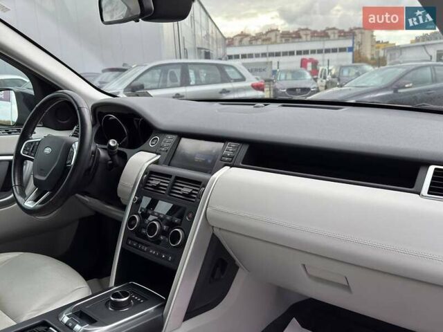 Чорний Ленд Ровер Discovery Sport, об'ємом двигуна 2 л та пробігом 189 тис. км за 17999 $, фото 17 на Automoto.ua