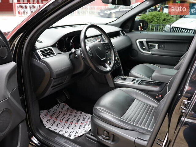 Черный Ленд Ровер Discovery Sport, объемом двигателя 2 л и пробегом 92 тыс. км за 20900 $, фото 15 на Automoto.ua