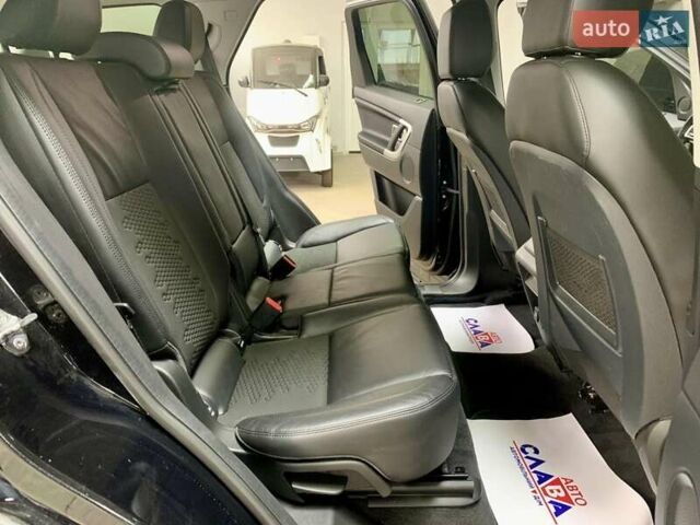 Черный Ленд Ровер Discovery Sport, объемом двигателя 2 л и пробегом 172 тыс. км за 17500 $, фото 31 на Automoto.ua