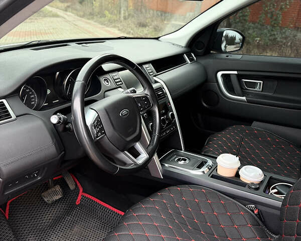 Черный Ленд Ровер Discovery Sport, объемом двигателя 2 л и пробегом 192 тыс. км за 18200 $, фото 6 на Automoto.ua