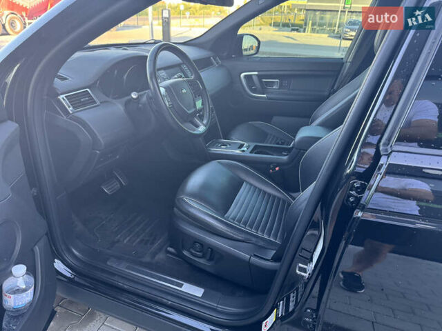 Чорний Ленд Ровер Discovery Sport, об'ємом двигуна 2 л та пробігом 87 тис. км за 21800 $, фото 6 на Automoto.ua