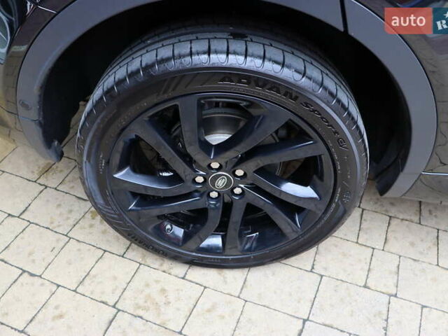 Черный Ленд Ровер Discovery Sport, объемом двигателя 2 л и пробегом 92 тыс. км за 20900 $, фото 4 на Automoto.ua