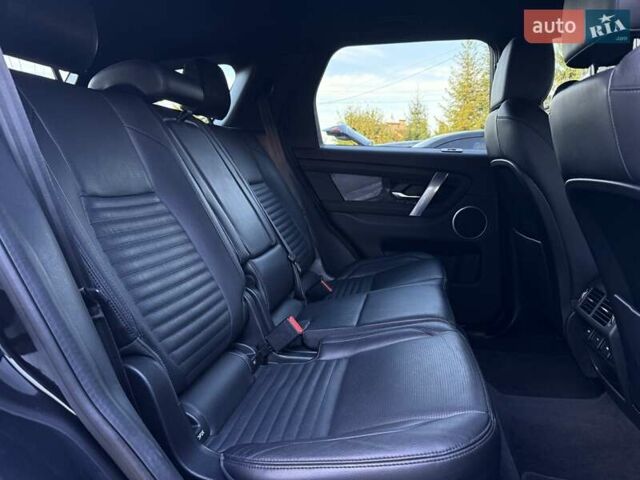 Черный Ленд Ровер Discovery Sport, объемом двигателя 2 л и пробегом 156 тыс. км за 20799 $, фото 48 на Automoto.ua