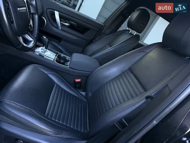 Черный Ленд Ровер Discovery Sport, объемом двигателя 2 л и пробегом 156 тыс. км за 20799 $, фото 43 на Automoto.ua