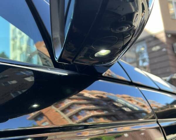 Черный Ленд Ровер Discovery Sport, объемом двигателя 2 л и пробегом 81 тыс. км за 22900 $, фото 2 на Automoto.ua