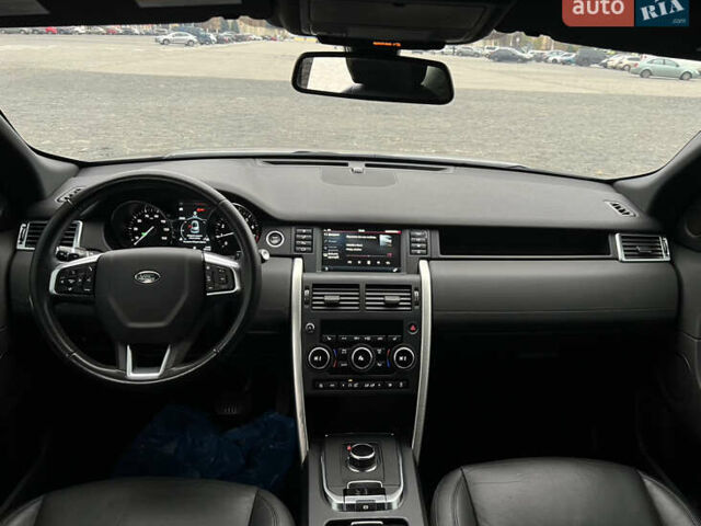 Черный Ленд Ровер Discovery Sport, объемом двигателя 2 л и пробегом 200 тыс. км за 18000 $, фото 16 на Automoto.ua
