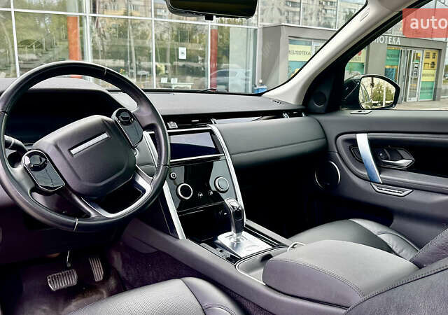 Черный Ленд Ровер Discovery Sport, объемом двигателя 2 л и пробегом 46 тыс. км за 33500 $, фото 27 на Automoto.ua