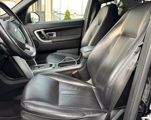 Черный Ленд Ровер Discovery Sport, объемом двигателя 2 л и пробегом 110 тыс. км за 21900 $, фото 12 на Automoto.ua