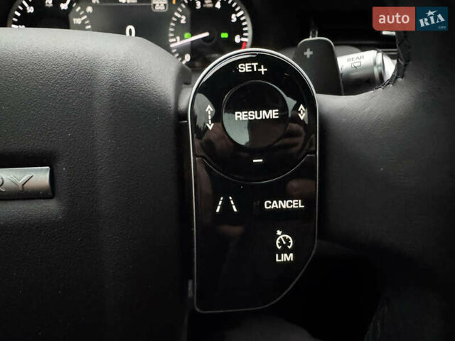 Черный Ленд Ровер Discovery Sport, объемом двигателя 2 л и пробегом 65 тыс. км за 26999 $, фото 23 на Automoto.ua