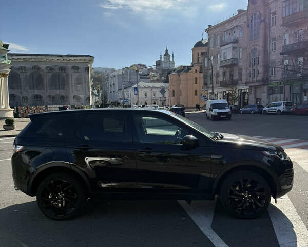 Черный Ленд Ровер Discovery Sport, объемом двигателя 2 л и пробегом 81 тыс. км за 20990 $, фото 3 на Automoto.ua