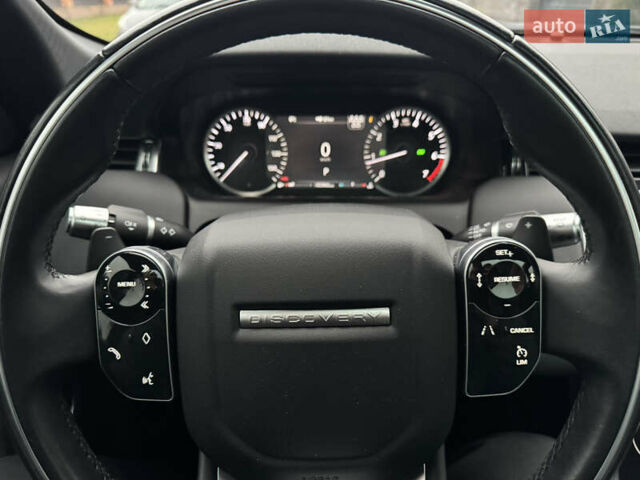 Черный Ленд Ровер Discovery Sport, объемом двигателя 2 л и пробегом 65 тыс. км за 26999 $, фото 19 на Automoto.ua