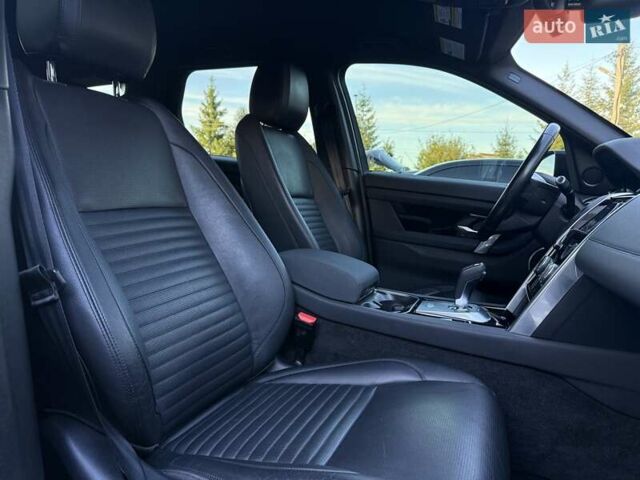 Черный Ленд Ровер Discovery Sport, объемом двигателя 2 л и пробегом 156 тыс. км за 20799 $, фото 49 на Automoto.ua