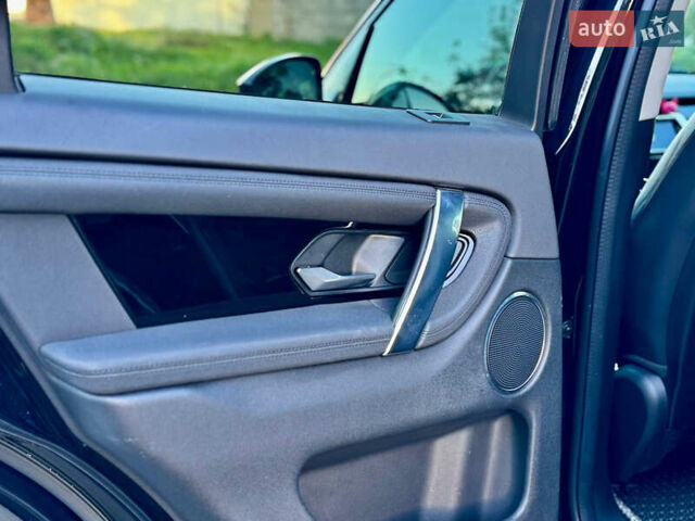 Чорний Ленд Ровер Discovery Sport, об'ємом двигуна 2 л та пробігом 94 тис. км за 28500 $, фото 18 на Automoto.ua