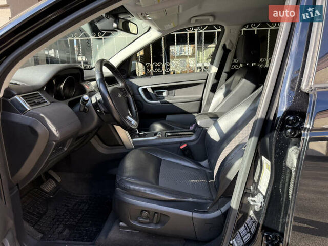 Черный Ленд Ровер Discovery Sport, объемом двигателя 2 л и пробегом 81 тыс. км за 20990 $, фото 14 на Automoto.ua