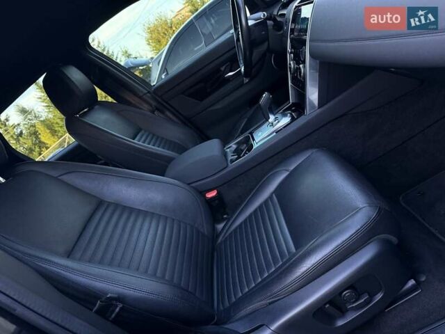 Черный Ленд Ровер Discovery Sport, объемом двигателя 2 л и пробегом 156 тыс. км за 20799 $, фото 37 на Automoto.ua