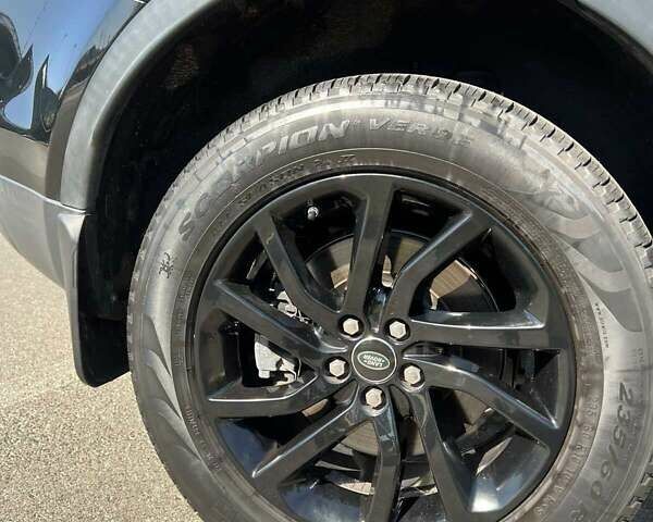 Черный Ленд Ровер Discovery Sport, объемом двигателя 2 л и пробегом 81 тыс. км за 22900 $, фото 8 на Automoto.ua