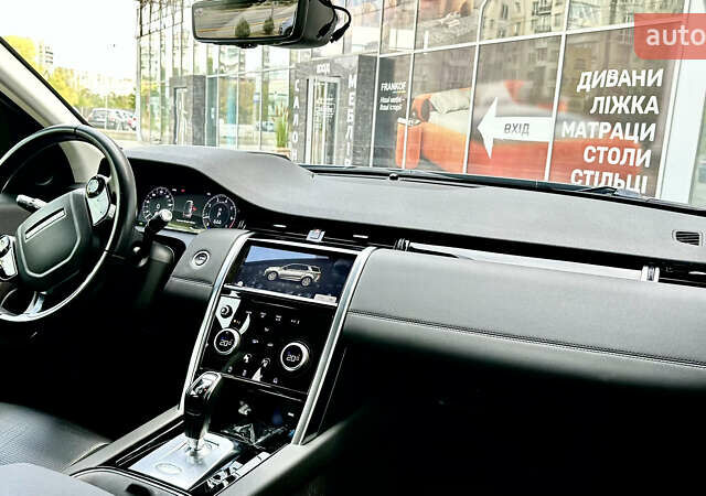 Черный Ленд Ровер Discovery Sport, объемом двигателя 2 л и пробегом 46 тыс. км за 33500 $, фото 35 на Automoto.ua