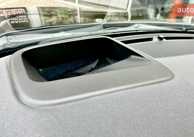 Черный Ленд Ровер Discovery Sport, объемом двигателя 2 л и пробегом 46 тыс. км за 33500 $, фото 46 на Automoto.ua