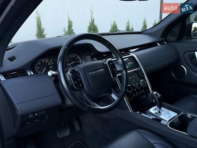 Черный Ленд Ровер Discovery Sport, объемом двигателя 2 л и пробегом 156 тыс. км за 20799 $, фото 44 на Automoto.ua